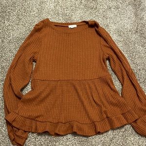 Brown ruffled long sleeve blouse